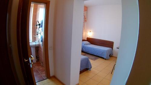 Hotel Kazachiy Bereg 1