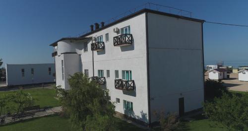Hotel Kazachiy Bereg 1