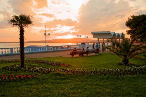 Hostal Guest House "golubaya Laguna"