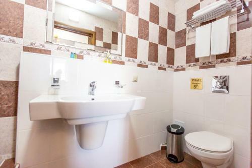 Hostal Guest House Akropol