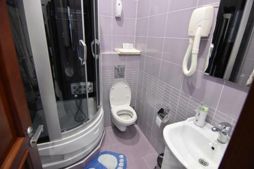 Hotel Manopolis Guest House
