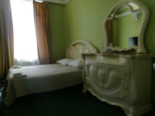 Hotel Bichaikhanov Palace