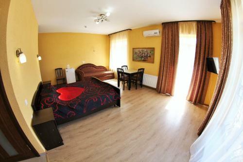 Hostal Guest House Aniksi
