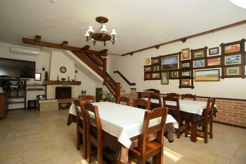 Hostal Hotel Usadba Parfenova