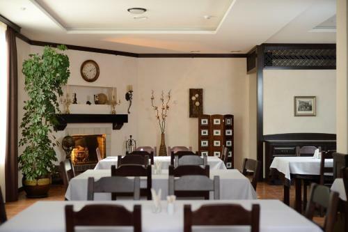 Hostal Hotel Usadba Parfenova