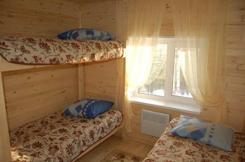 Lodge Dobriy Dom Guest House