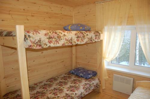 Lodge Dobriy Dom Guest House
