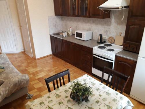 Apartments On Amirkhana