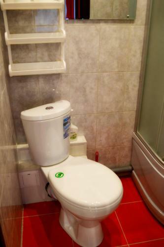 Apartment On Sheronova 123