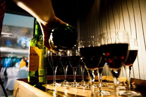 Avrora Business Hotel And Spa