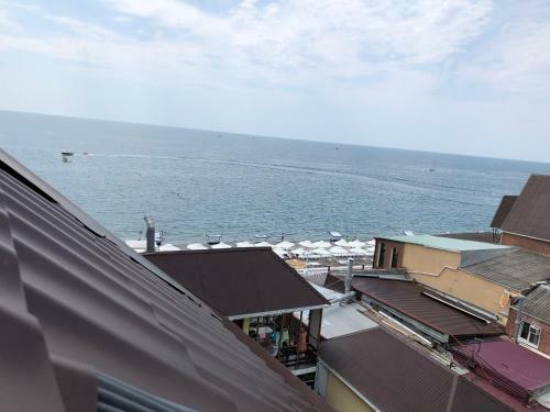 Hostal Zarya Guest House