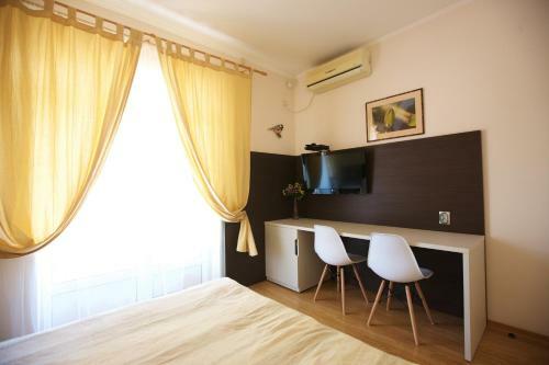 La-mancha Hotel