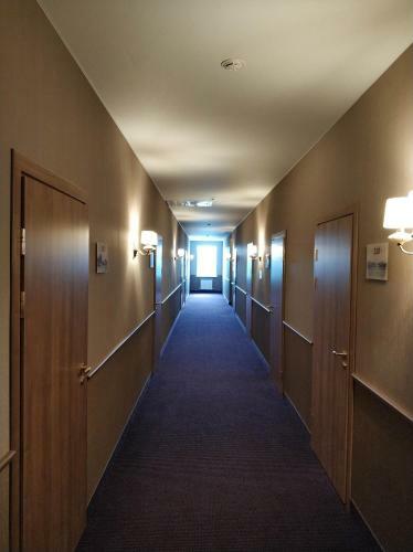 Guest Center-hotel Myshk Inn