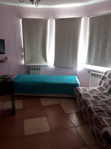 Hostal Guesthouse Lotos