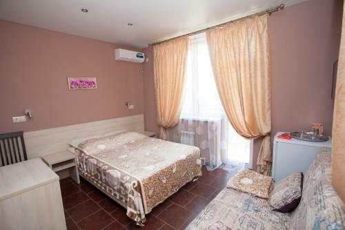 Hostal Karamel Guest House