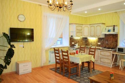 Apartamento Guest House On Malyshevskaya 109
