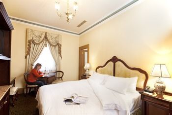 Craig's Royal Hotel