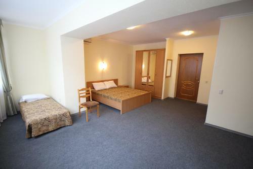 Hostal Solnechniy Guest House