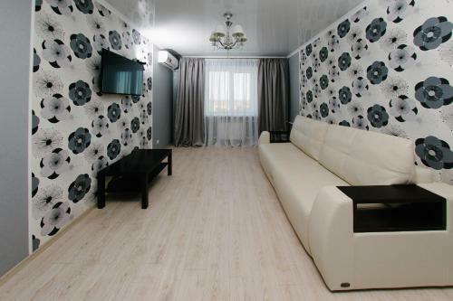 City Center Apartment On Pochtovy 4