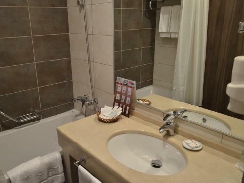 Grinn Hotel & Spa