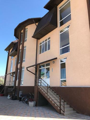 Hostal Guest House Semeyniy