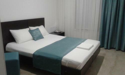 Hostal Guest House Wellorosso