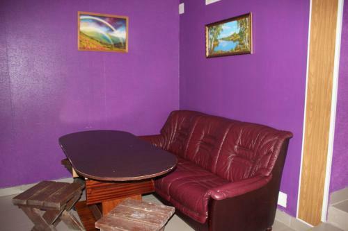Hostal Raduga Guest House
