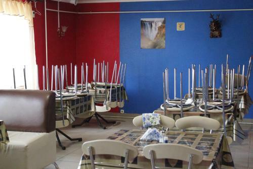 Hostal Raduga Guest House