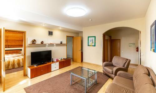 Prionezhsky Club Hotel