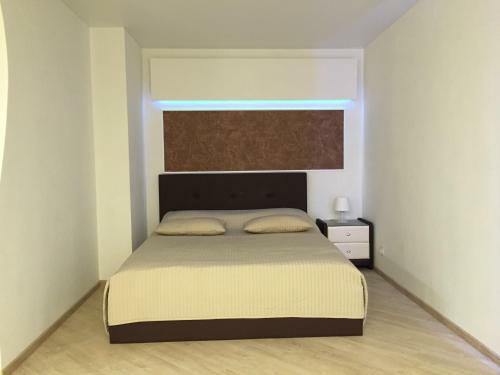 Apartment Inzhenernaya 108/62