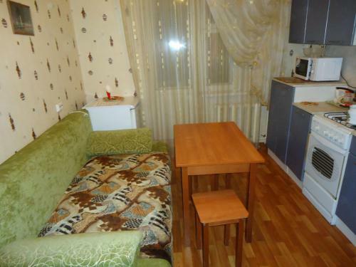 On Rizhsky Apartment