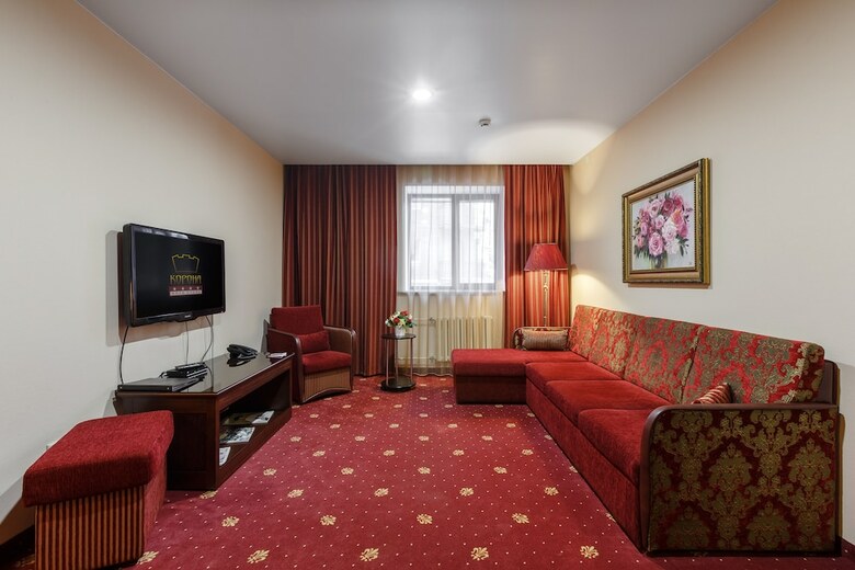 Club Hotel Corona