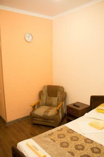 Hostal Saluton