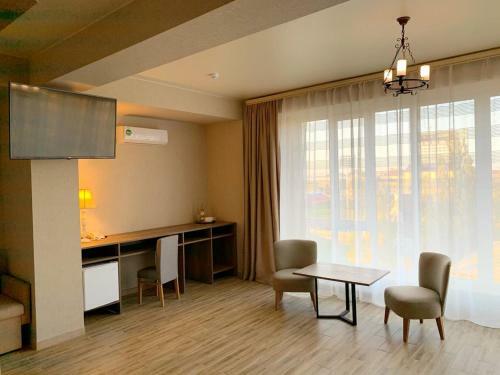 Central Inn Conference Hotel