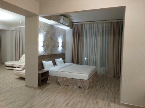 Central Inn Conference Hotel