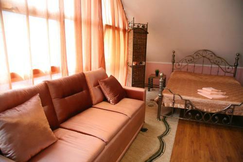 Hostal Herzen House Hotel