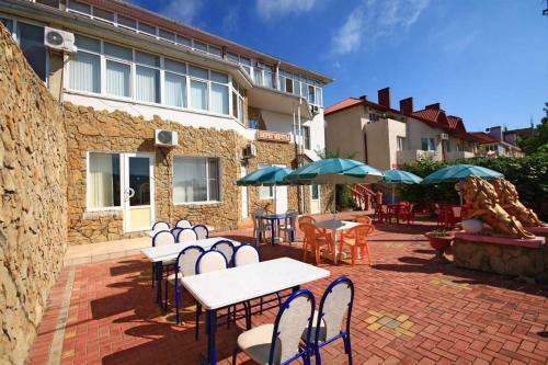 Posada Hotel Bereg Mechti