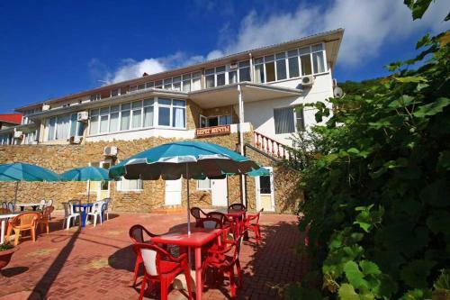 Posada Hotel Bereg Mechti