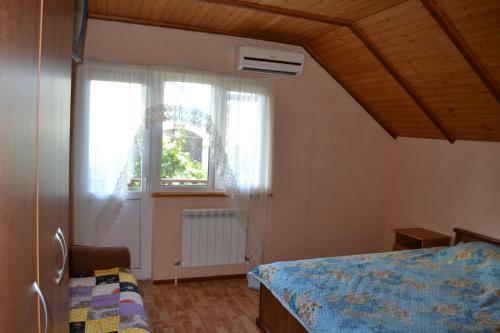 Hostal Cruise Guesthouse