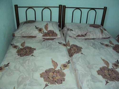 Hostal Guest House V Dolinie Roz