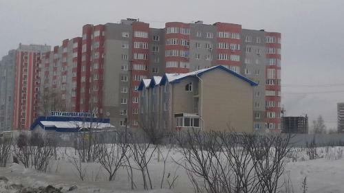 Surgut Apartments Iosifa Karolinskogo 8/156
