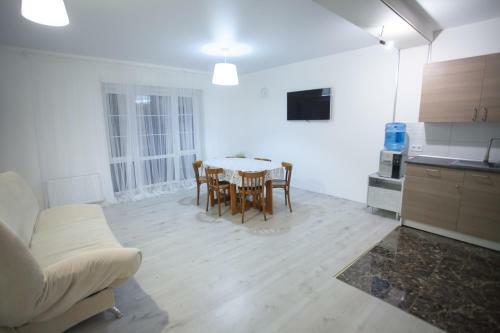 Guest House Kedr With Russian Banya