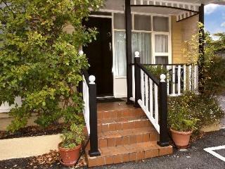 Hotel Graham Court Apartments