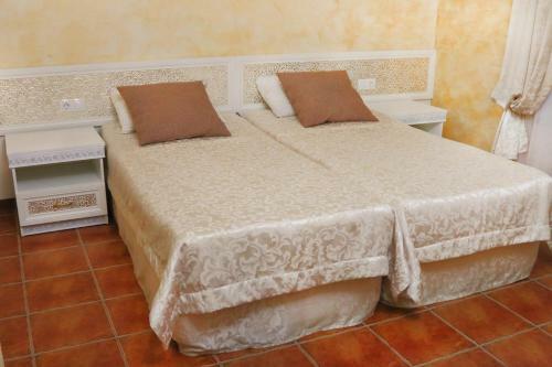 Hostal Assol Guest House