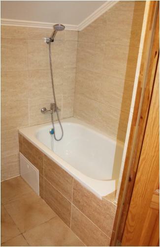 Hostal Assol Guest House