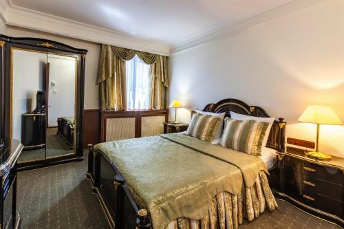 President Hotel Tyumen Center