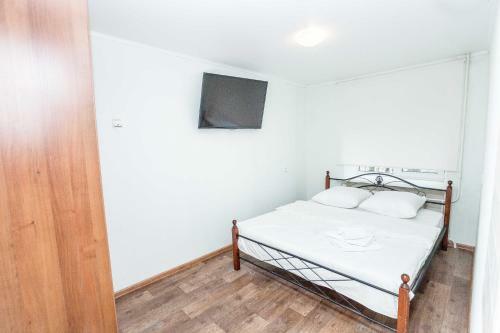 Apartamento 1kv Khar'kovskaia 69 (1)