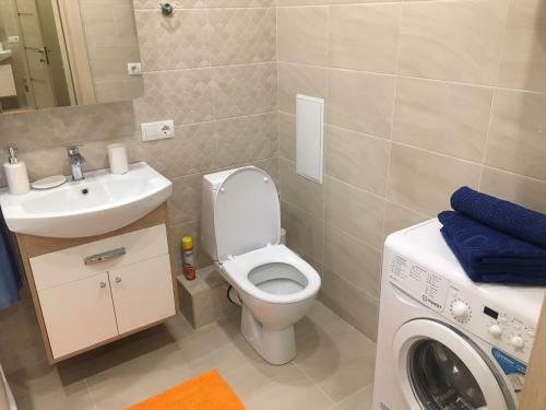 Apartments In Novin Kvartal