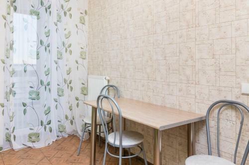 Apartment On 50 Let Oktyabrya 57a