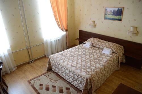 Vyatskoye Hotel